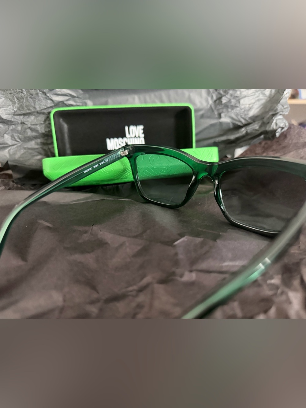 Love Moschino Sunglasses - Picture 7 of 10